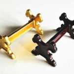 りん棒台に金箔を張りました